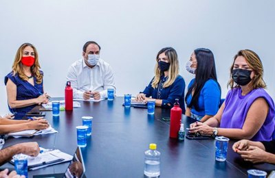 Arapiraca e Sesi/AL firmam parceria para ampliar projetos de educação profissionalizante