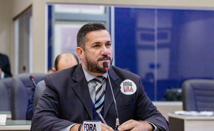 Leonardo Dias.