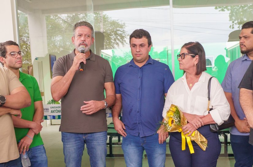 Arthur Lira garante R$ 10,6 milhões e entrega anel viário em Girau, integrando cidades e fortalecendo a economia do Agreste de Alagoas