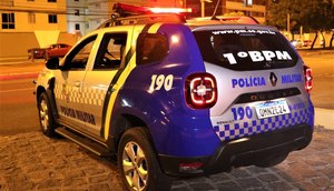 Homem é preso por acusar traição e agredir esposa com cadeira em Aracaju / Foto: Foto: Polícia Militar/SE
