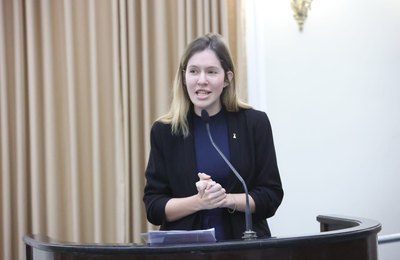 Cibele Moura propõe inclusão de avaliação inicial de lipedema na plataforma Saúde Até Você Digital