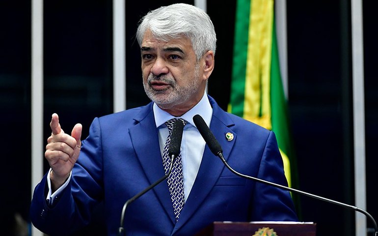 Humberto Costa critica PEC do plasma e alerta para os riscos da comercialização