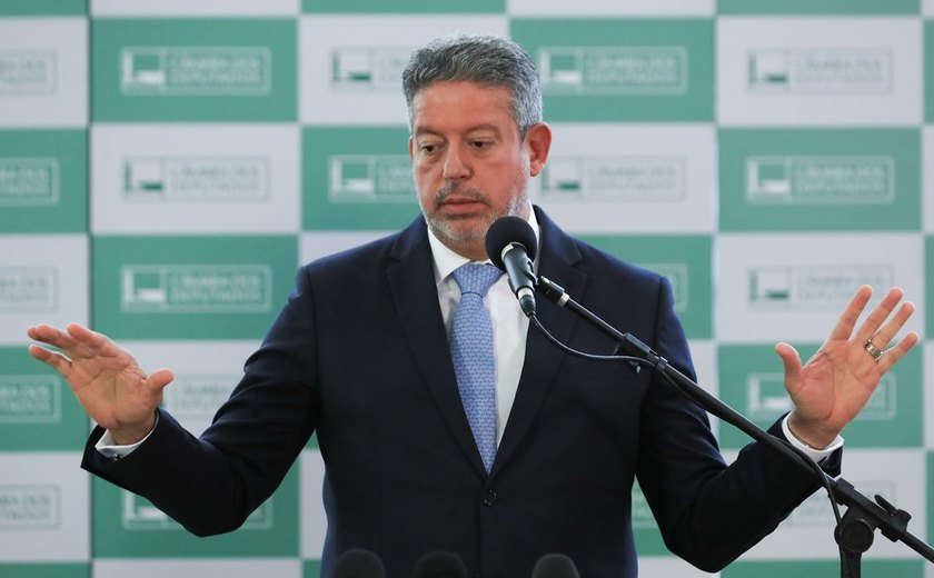 Para Lira, projeto do arcabouço fiscal ainda não está maduro na Casa