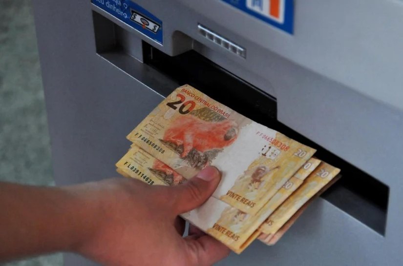 Paulo Dantas anuncia reajuste de 4,83% para servidores públicos alagoanos