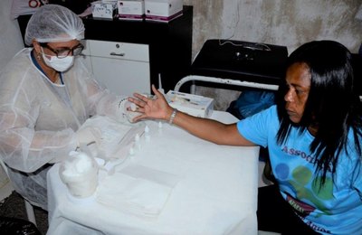 Sesau promove testagem rápida para detecção do HIV no Benedito Bentes