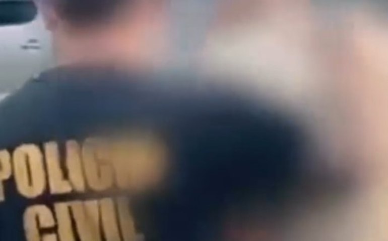 Pai de agente do FBI é preso por comandar laboratório de cocaína em condomínio de luxo em Manaus