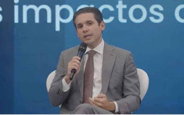 Motta diz que vai deliberar na quarta-feira sobre urgência de projetos que tratam do 8/1