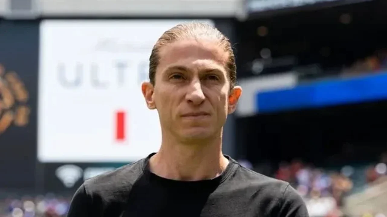 Flamengo renova com Filipe Luís até 2027 e encerra novela nos bastidores