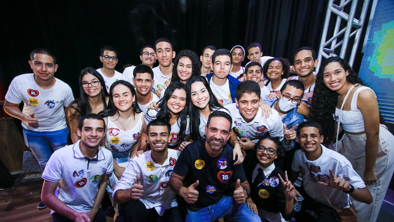 Em Arapiraca, Paulo garante continuidade dos programas que fortaleceram Educação em Alagoas