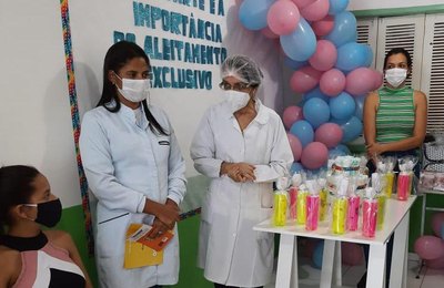 Saúde de Branquinha realiza palestra com gestantes sobre aleitamento materno