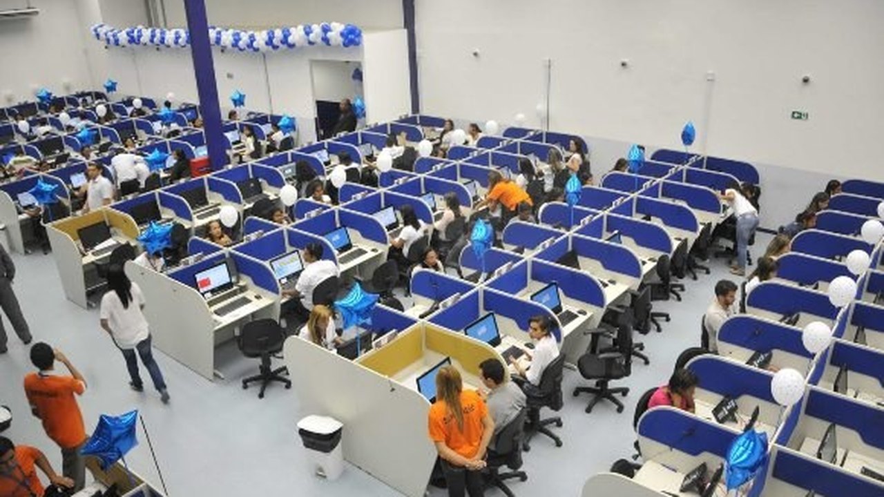 Três mil vagas estão a disposição para atuar em Call Center em Alagoas