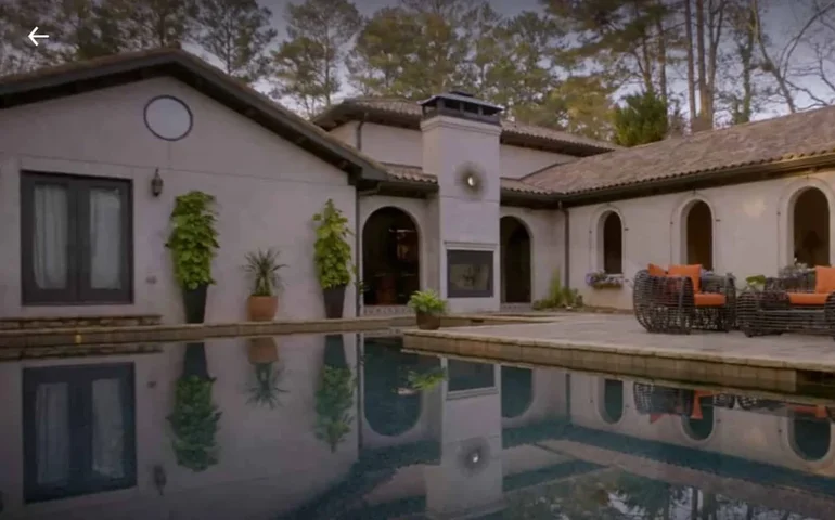 Mansão de Daniel LaRusso em 'Kobra Kai' está à venda por US$ 2,9 milhões