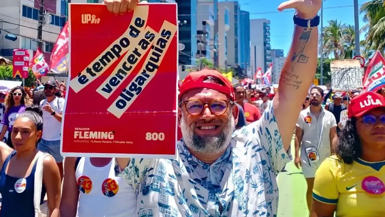 Fleming denuncia ataques de bolsonaristas após declarar apoio a Lula