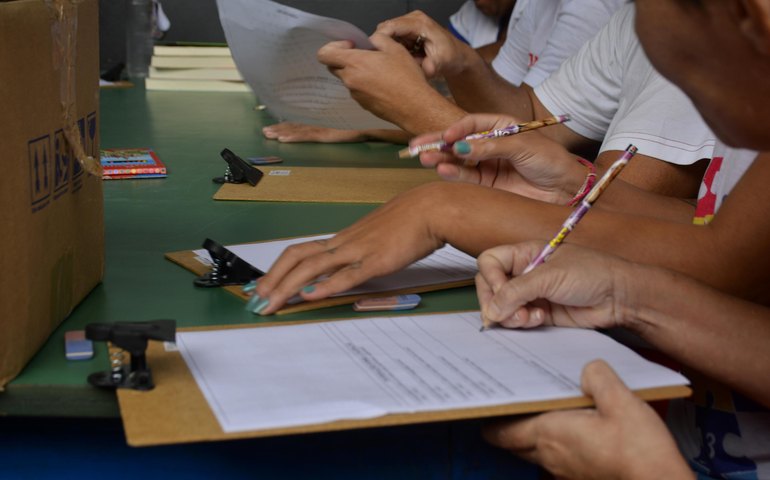 Seris participa da Bienal do Livro com debate e lançamento de obra sobre liberdade religiosa em unidades prisionais