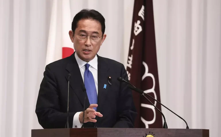 Primeiro-ministro japonês pede desculpas por esterilização forçada de milhares de pessoas no país