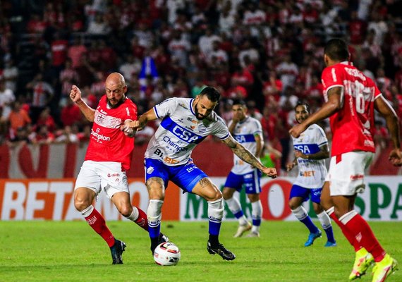 Clássico das Multidões: CRB x CSA fazem jogo ruim e empatam sem gols na Série B