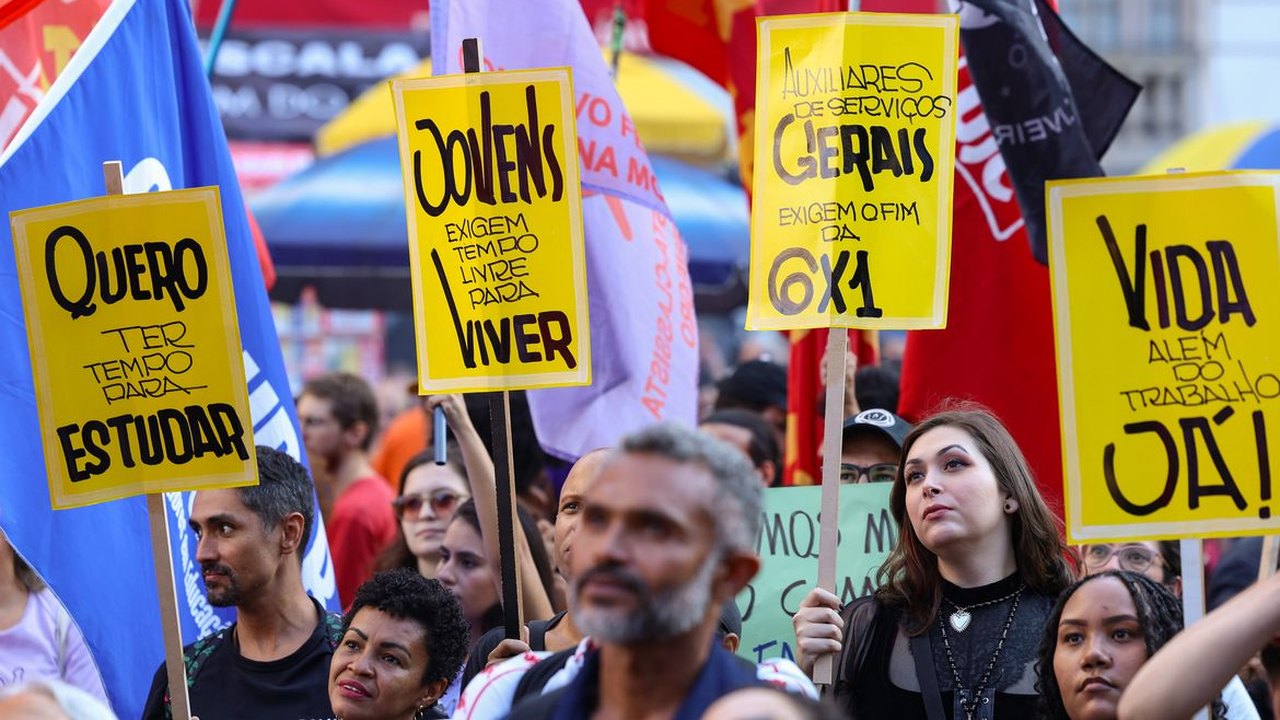 Acordo prevê regra de transição de 60 dias para fim da escala 6x1