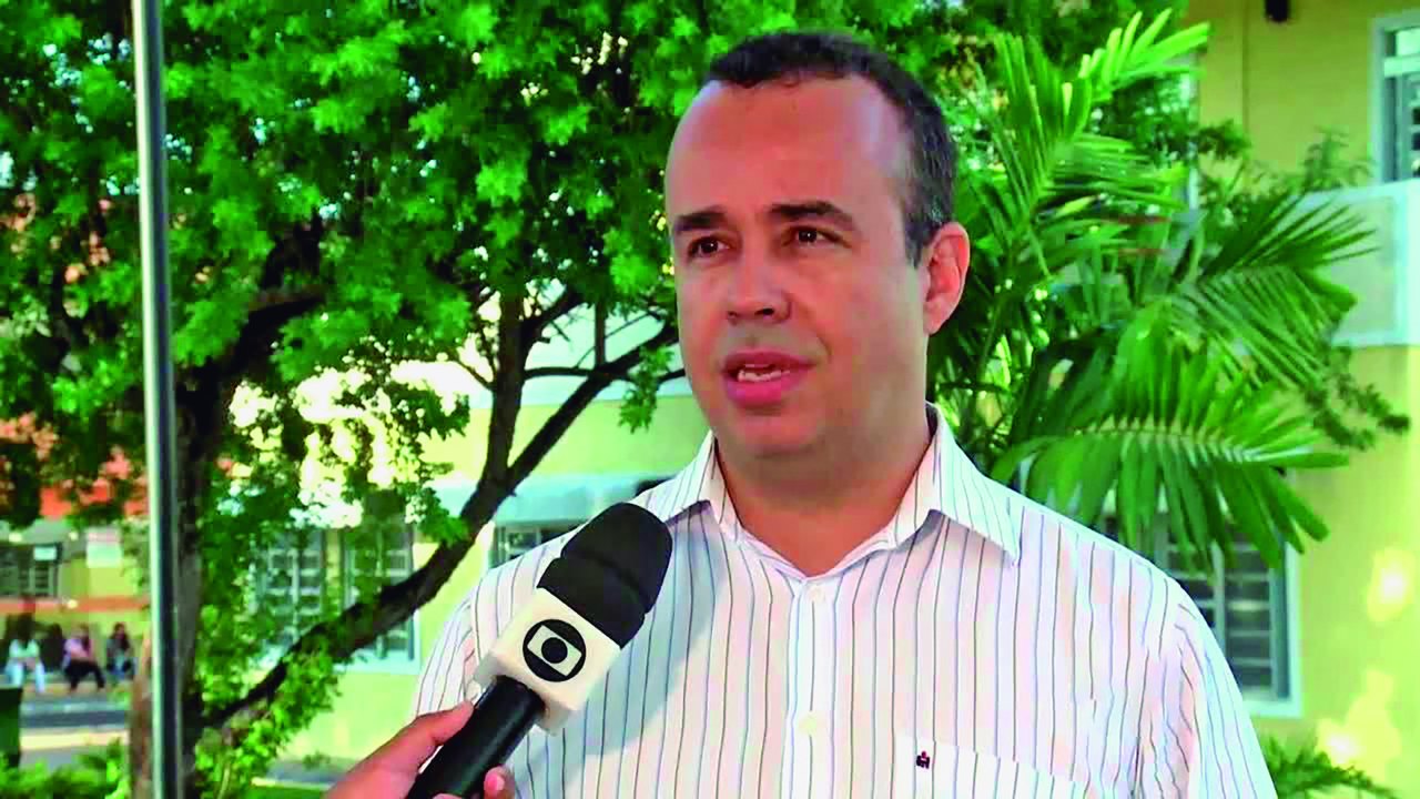 Palmeirense Aerton Lessa implanta plataforma digital que monitora  coronavirus em Arapiraca