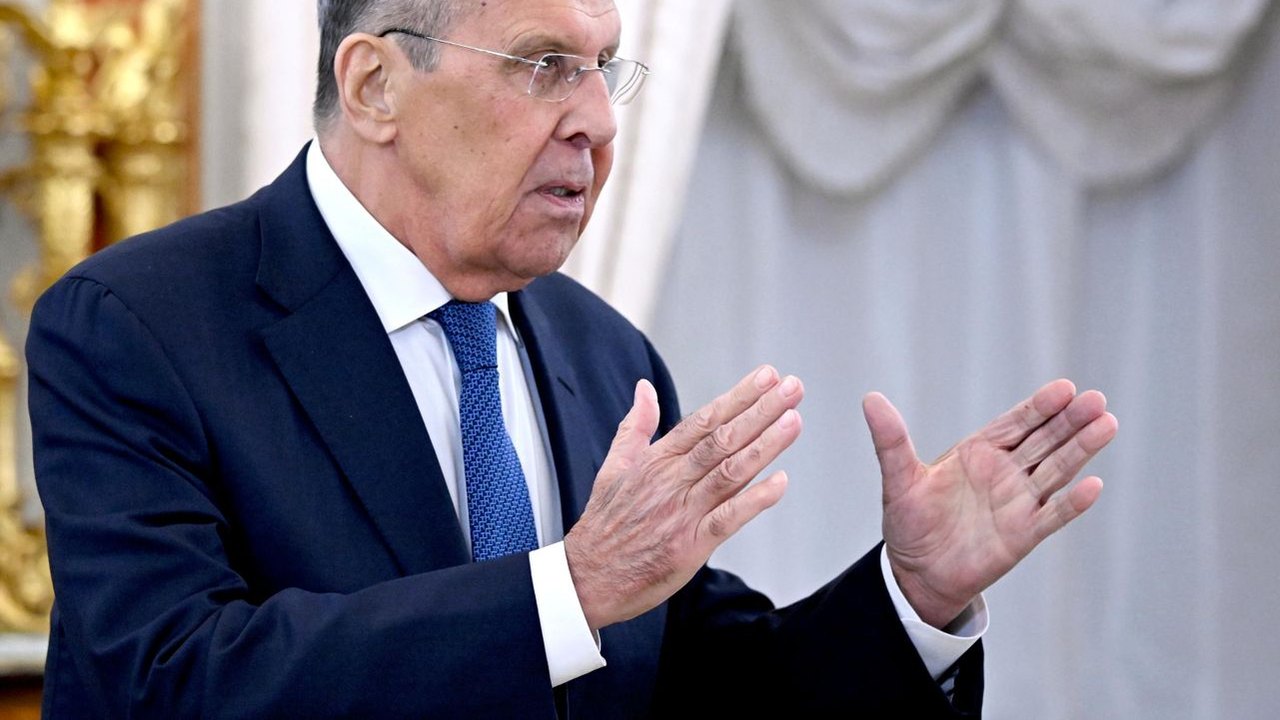 Lavrov pede ao Japão que abandone postura hostil em prol do diálogo com a Rússia
