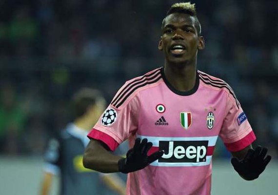 Hernanes é expulso, Juve arranca empate, mas adia classificação