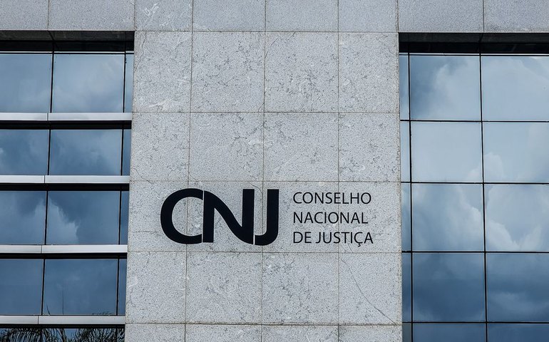 CNJ autoriza recurso do Judiciário para combate às queimadas