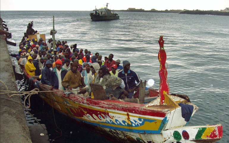 Cabo Verde: 40 migrantes são resgatados em barco que partiu há mais de um mês do Senegal