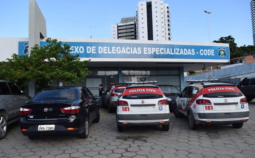 PC interroga acusado de praticar assaltos em bairros de Maceió
