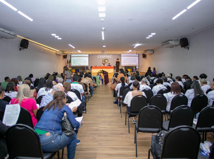 Conferência Municipal debate fortalecimento de políticas públicas para pessoas idosas