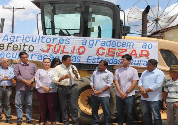 Prefeitura lança Programa Estrada Melhor, em Palmeira dos Índios