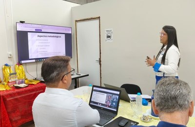 Doutora em Educação: professora municipal defende tese na UFAL