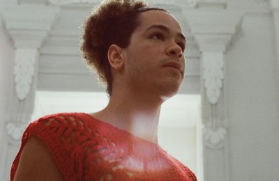 João Calabar apresenta show autoral no Centro Cultural Arte Pajuçara