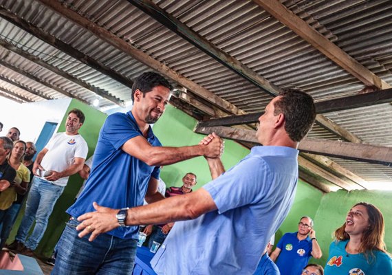 Rodrigo Cunha recebe apoio do prefeito Marlan Ferreira em Limoeiro de Anadia