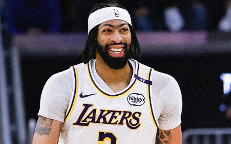 Lakers derrotam Warriors com 'double-double' de LeBron e Davis; Celtics se recuperam