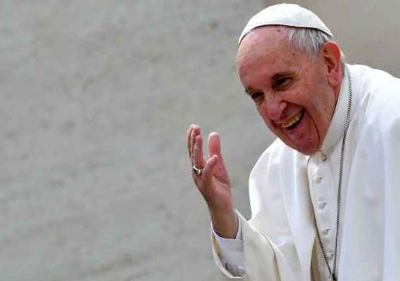 Papa Francisco aprova canonização de 30 beatos brasileiros