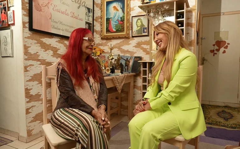 Retratos Femininos visita a cantora Edith Veiga, a rainha do bolero