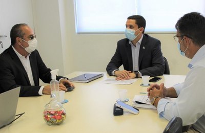 Secretaria de Economia recebe Federação do Comércio de Alagoas para discutir cooperações