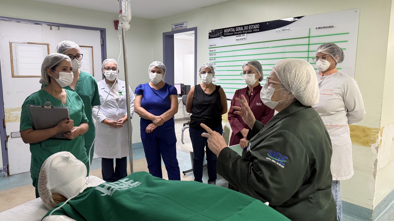 HGE reforça cultura de segurança do paciente com simulação no centro cirúrgico