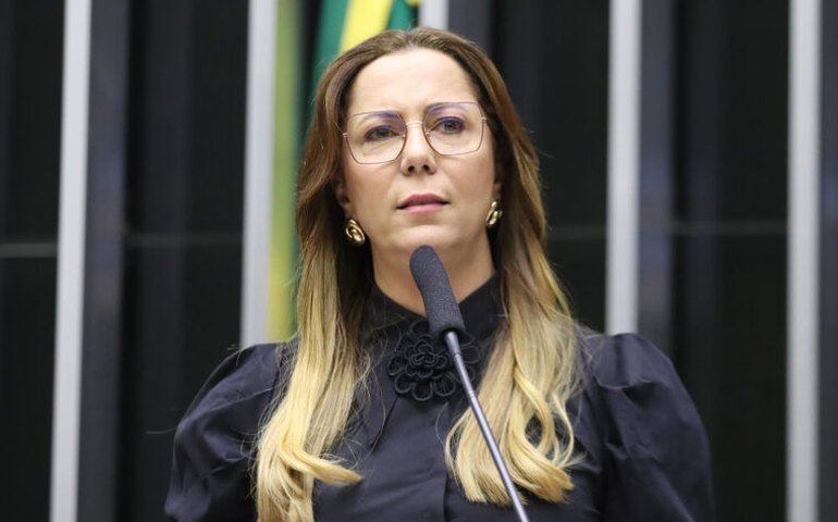 Comissão aprova projeto que institui Orçamento Sensível às Mulheres