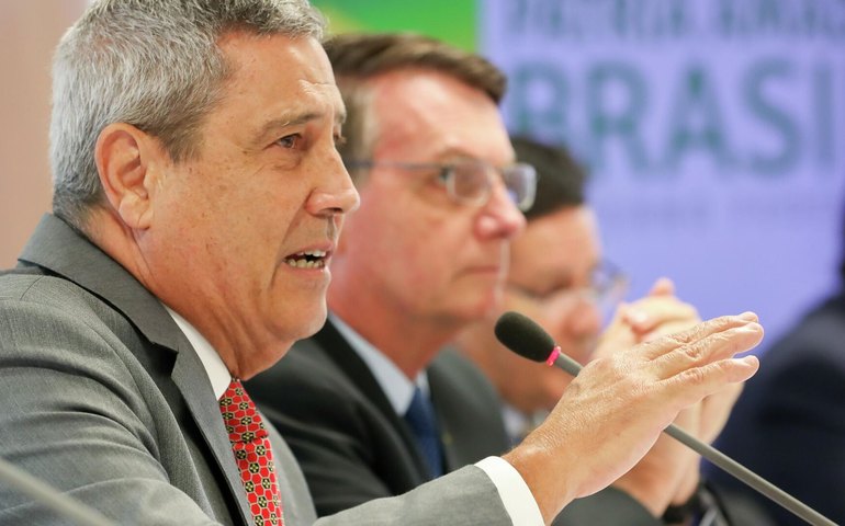Mídia: Relatório da PF mostra que Braga Netto participou do plano para tentar matar Lula e Alckmin