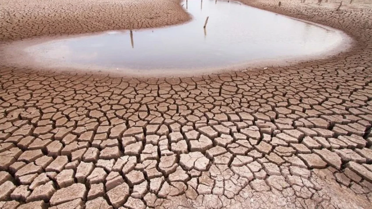 Equador declara situação de emergência no setor elétrico devido à seca no país