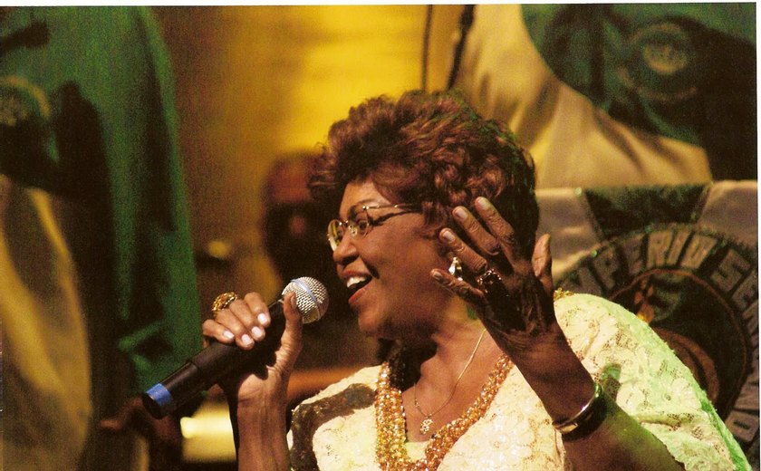 Dona Ivone Lara será homenageada em musical no Rio