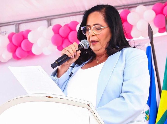 Prefeita Edilza Alves lamenta acidente com romeiros de Coité do Noia e presta solidariedade às famílias das vítimas