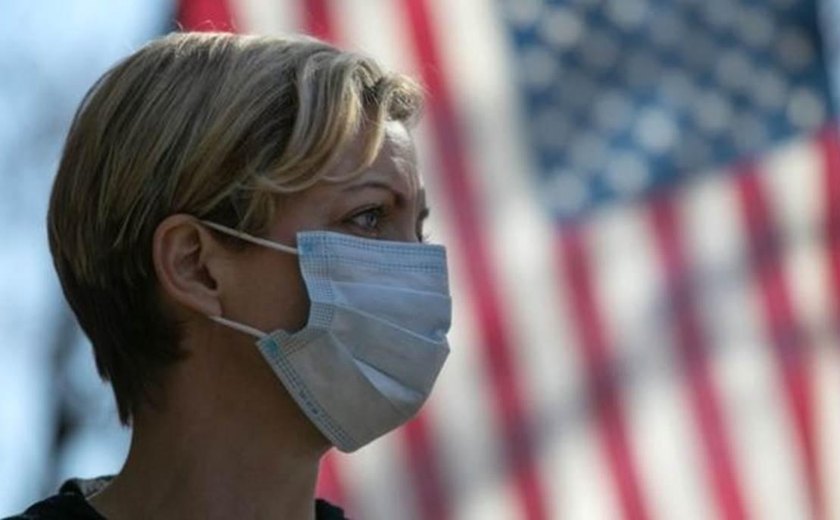 EUA superam a marca das 250 mil mortes por coronavírus, diz universidade