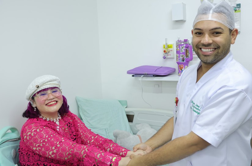 Alagoana enfrenta doença rara e encontra apoio em Centro de Terapia Assistida