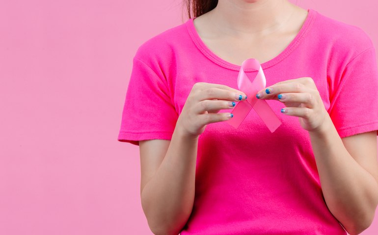 Outubro Rosa: Alagoas deve registrar quase 700 novos casos de câncer de mama em 2023