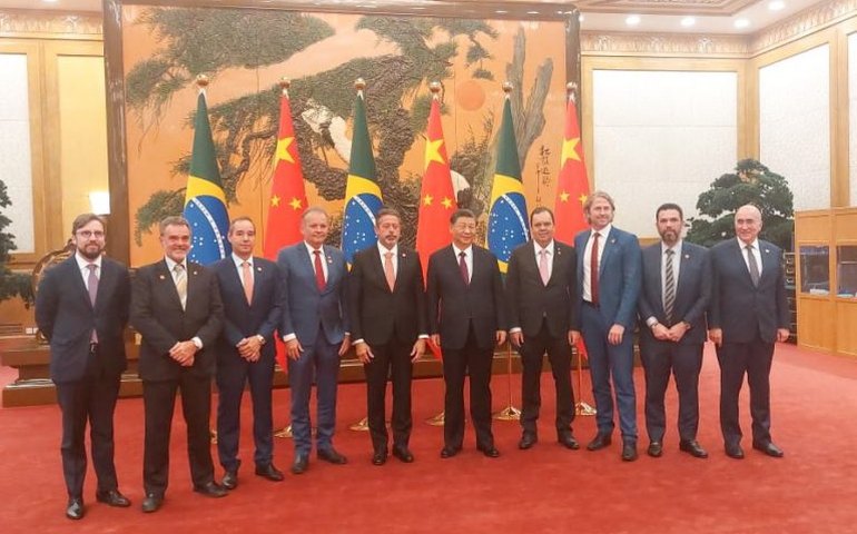 Arthur Lira encontra presidente Chinês em Pequim