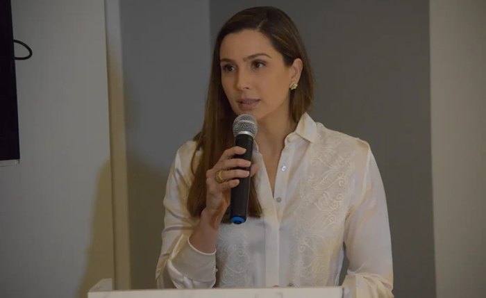 Renata Pires Pereira Calheiros