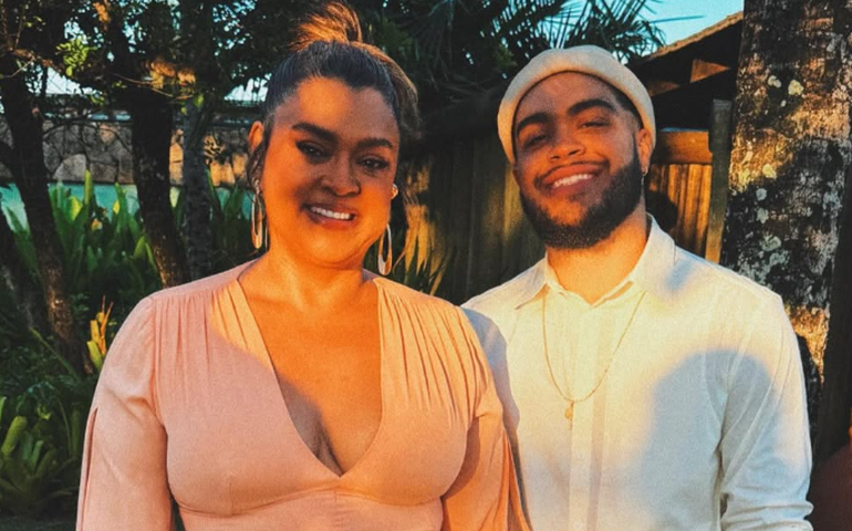 Francisco Gil homenageia Preta Gil em Londres