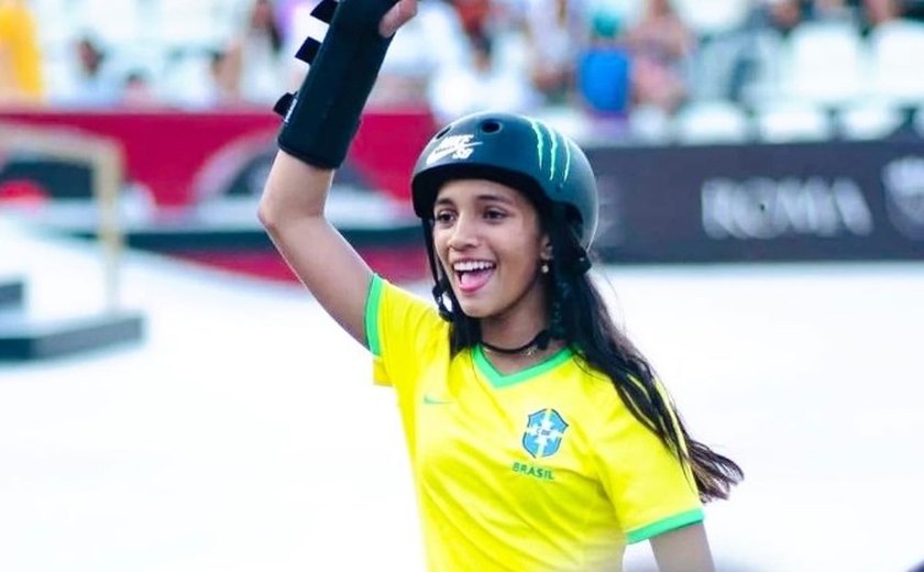 Rayssa Leal é prata na final do Mundial de Skate Street 2023 em Tóquio