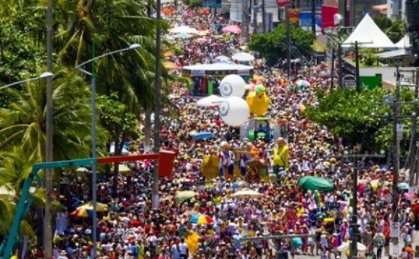 Carnaval do Bicentenário ganha as ruas neste sábado com homenagem ao Pinto